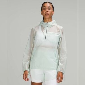 Lululemon Athletica Step Out Anorak In Ocean Air SZ S